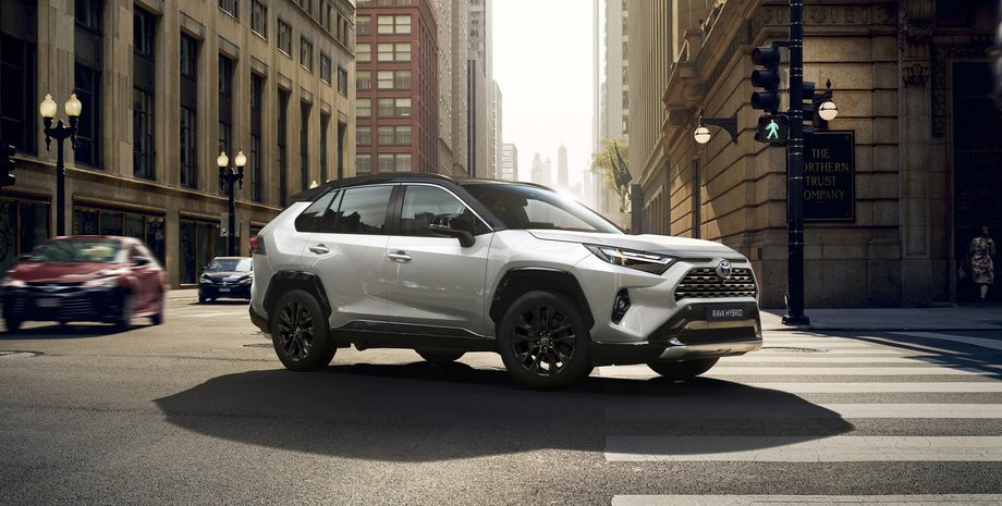 Toyota schimbă regulile jocului: modelele flagship vor fi actualizate o dată la nouă ani
