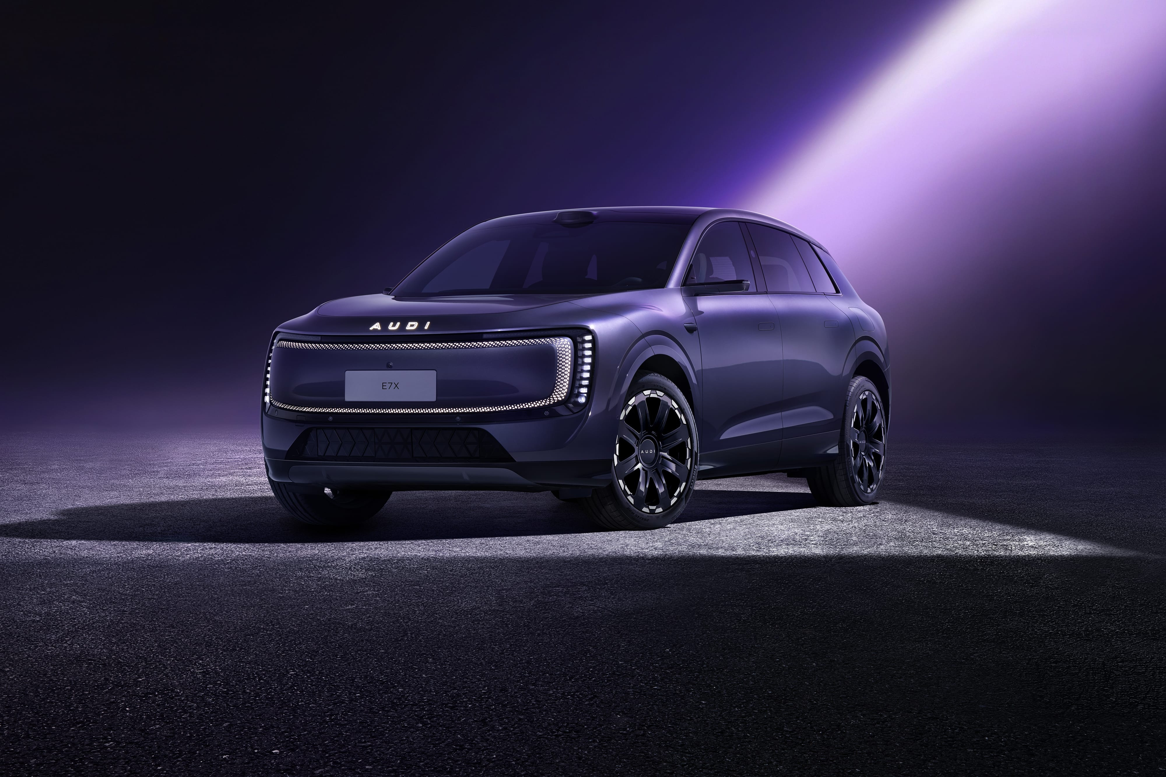 Noul Audi E7X: SUV electric de mari dimensiuni cu până la 670 CP și preț de la 40.000 $